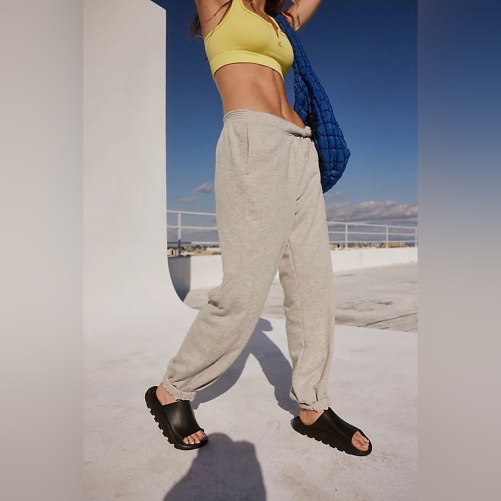 Free People Movement Tackle Me Heather Pants Grey NWT Size L